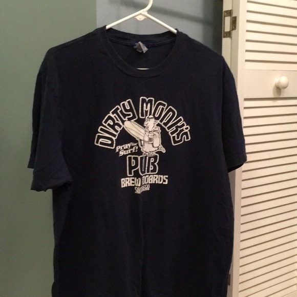 Drinking T-Shirt - Picture 1 of 3